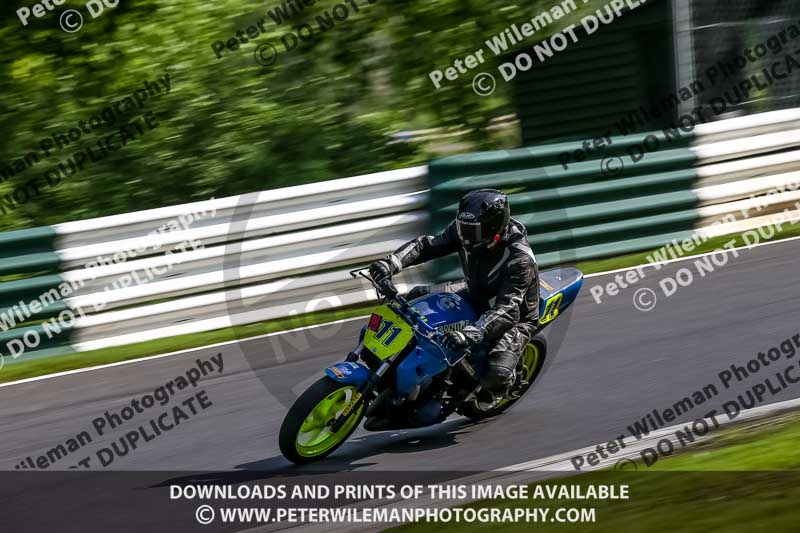 cadwell no limits trackday;cadwell park;cadwell park photographs;cadwell trackday photographs;enduro digital images;event digital images;eventdigitalimages;no limits trackdays;peter wileman photography;racing digital images;trackday digital images;trackday photos